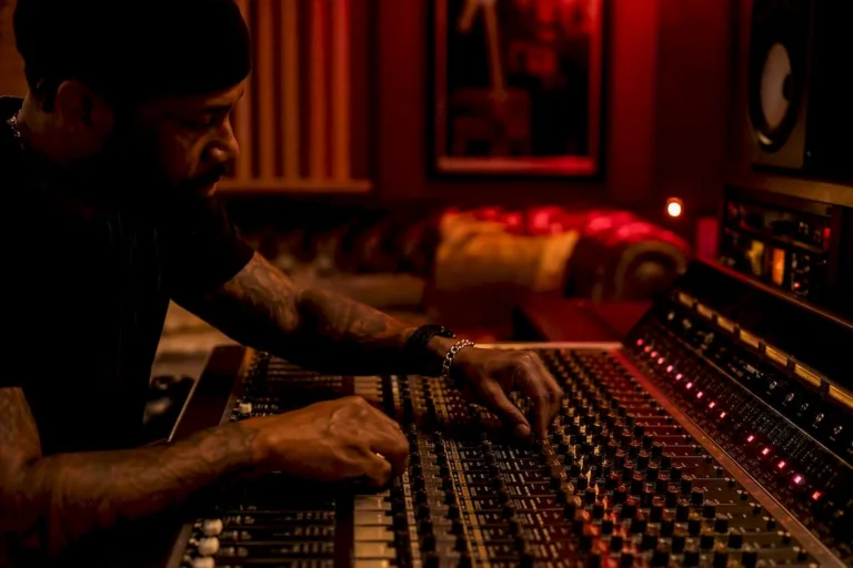 What Is a Needle Drop License and What Rights Do You Need? | DRVVYN Sound